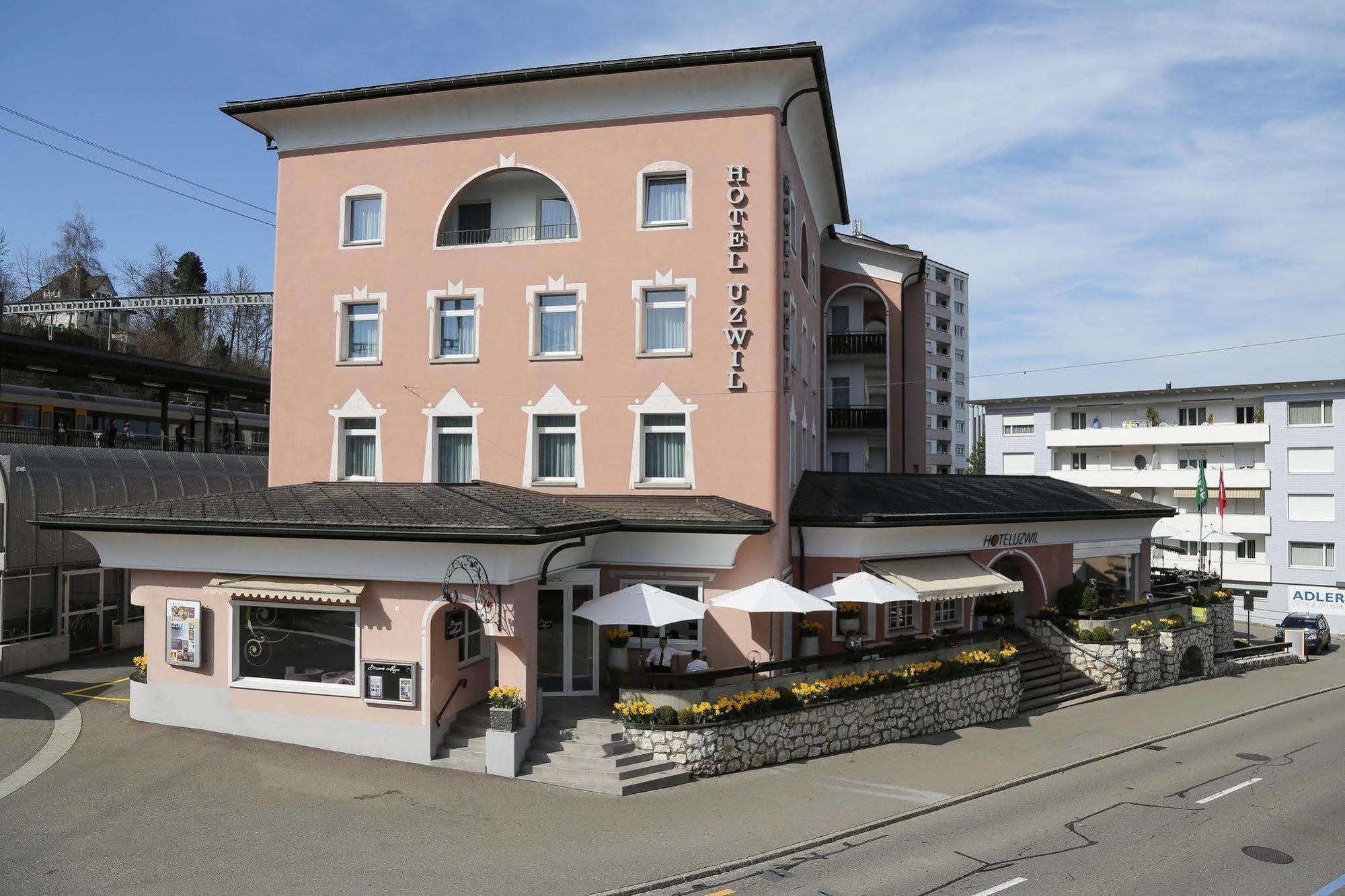 Hotel Uzwil Exteriér fotografie
